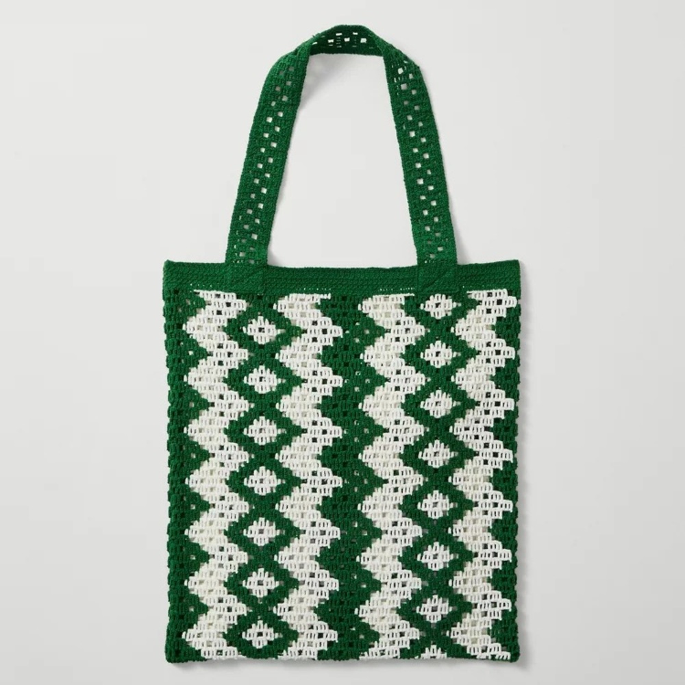 NWT Ann Taylor Green and White Crochet Tote Bag